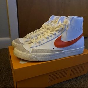 Nike blazers, orange and white! Men’s size 9.5